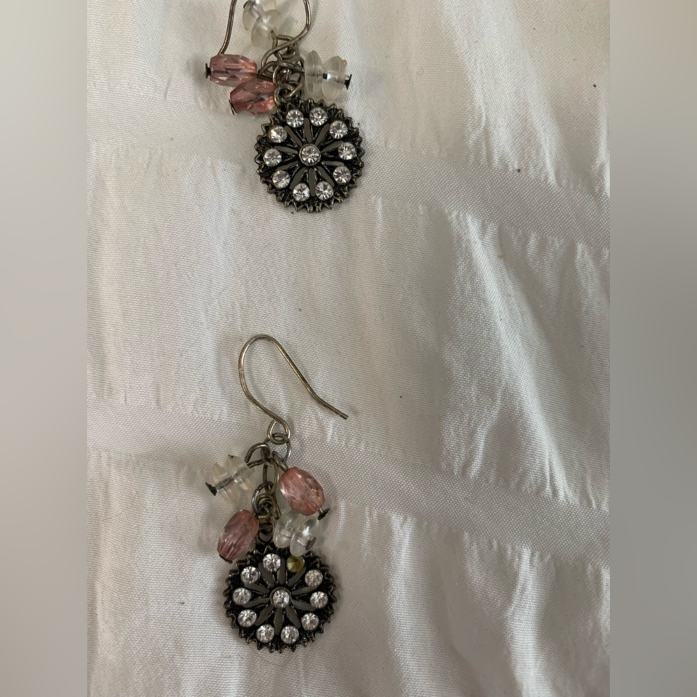 Elegant Pink and Silver Necklace and Earring Set - Picture 3 of 13